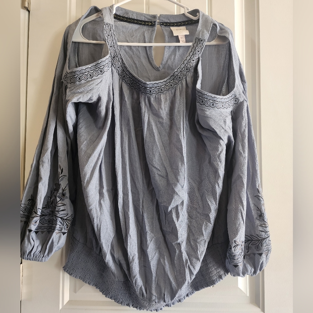 Women's Top